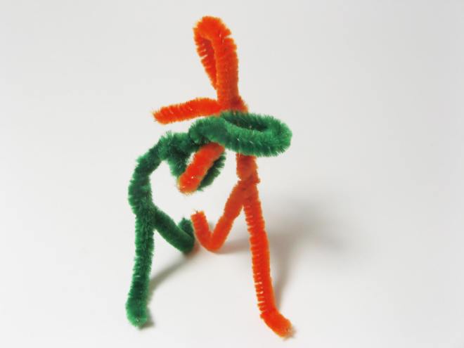 pipe-cleaner-people-1177040.jpg